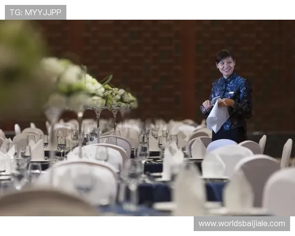 e尊真人欢迎你，体验最真诚的交流平台，享受个性化定制的尊贵服务，开启尊享新生活